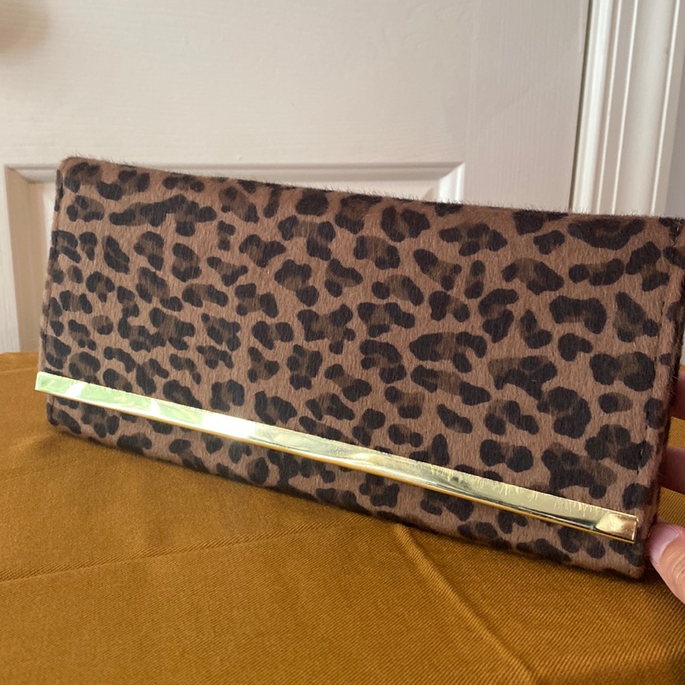 Leopard Clutch